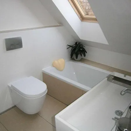 With 2 Bedrooms Hasselfelde