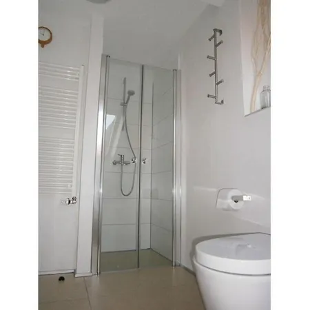 With 2 Bedrooms Hasselfelde